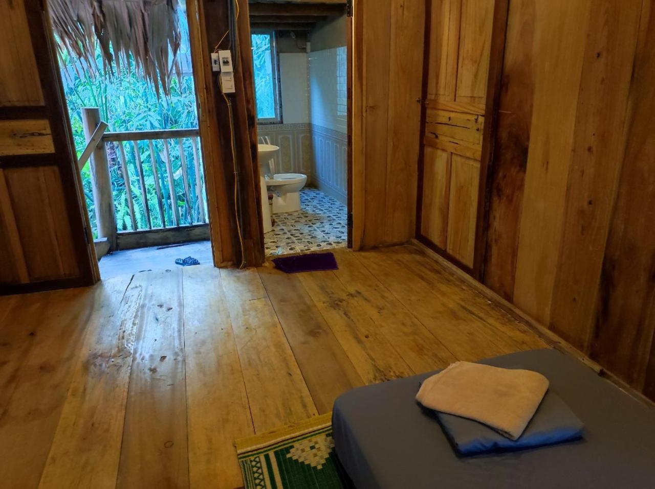 Lepont Mu Waterfall Bungalow Hòa Bình Exteriér fotografie