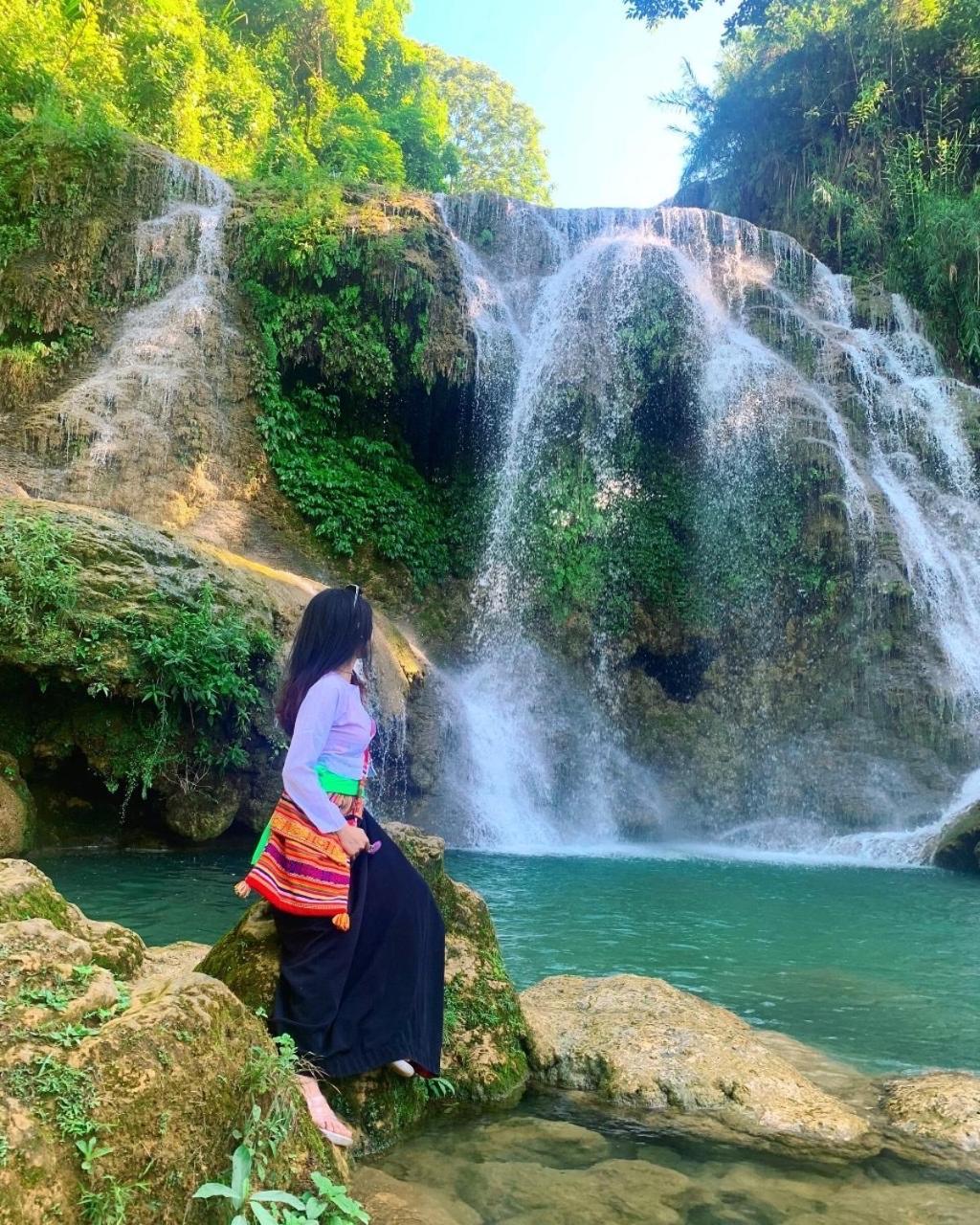 Lepont Mu Waterfall Bungalow Hòa Bình Exteriér fotografie