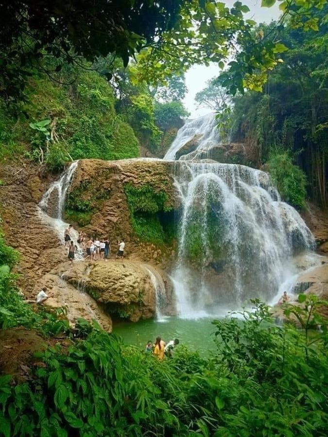 Lepont Mu Waterfall Bungalow Hòa Bình Exteriér fotografie